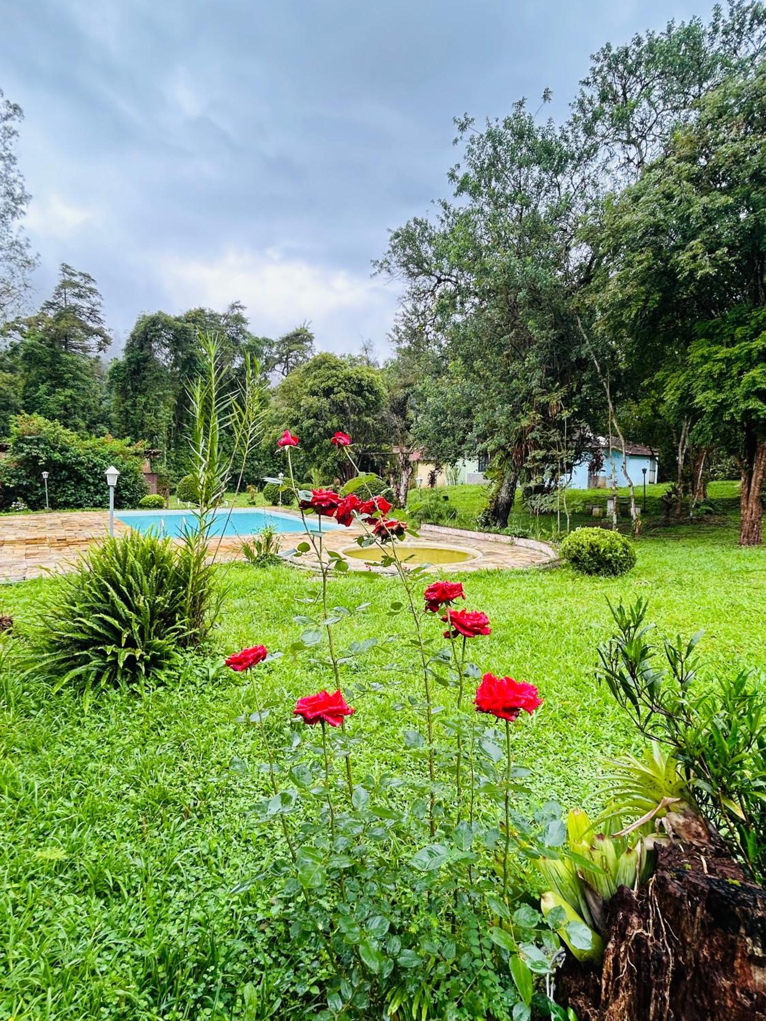 Lodge Chale Rosa Flor Núcleo Mauá
