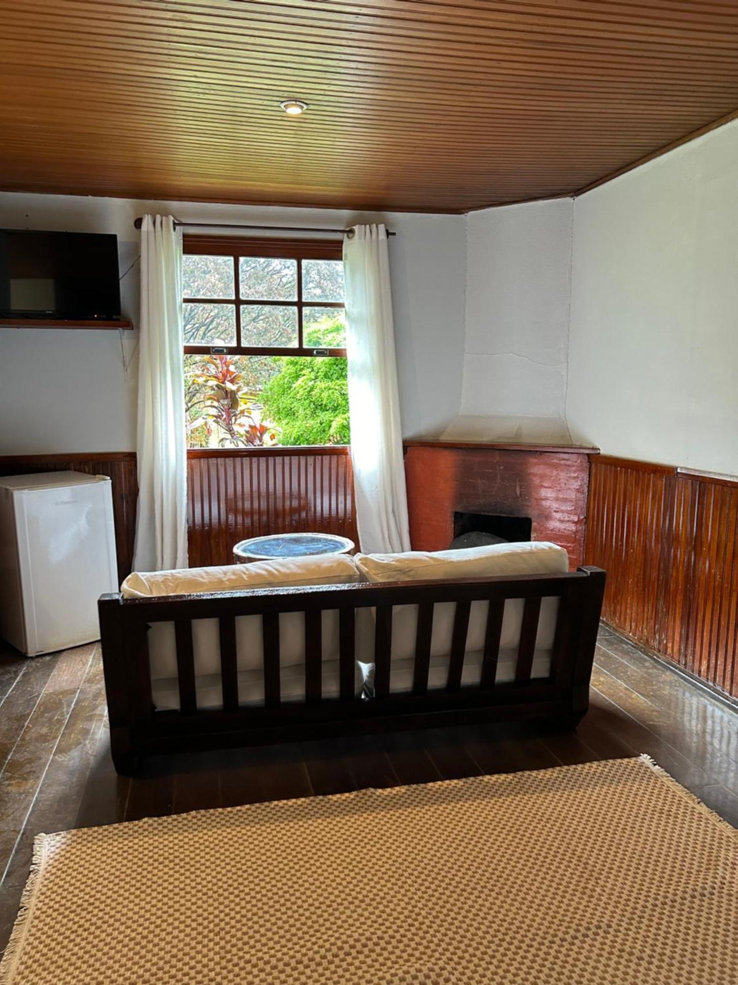Chale Rosa Flor Lodge *