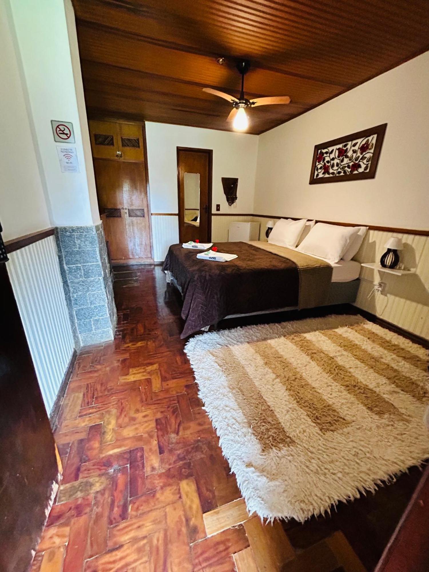 Chale Rosa Flor Lodge